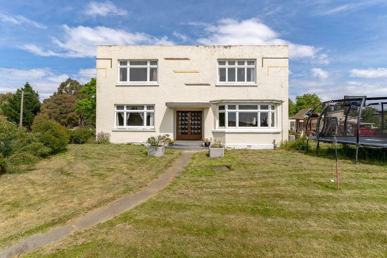 Photo of property in 83 Tiverton Street, Palmerston, 9430