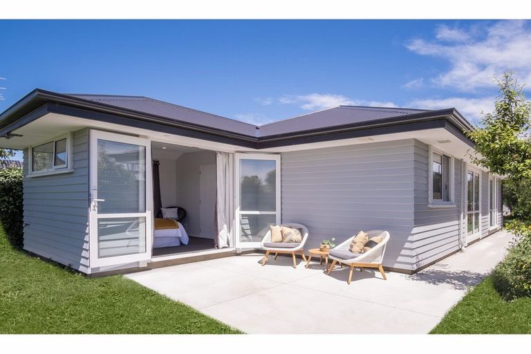 Photo of property in 380 Bower Avenue, North New Brighton, Christchurch, 8083