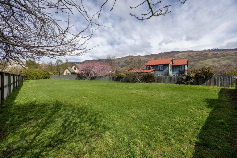 Photo of property in 3 Stonebridge Close, Wanaka, 9305