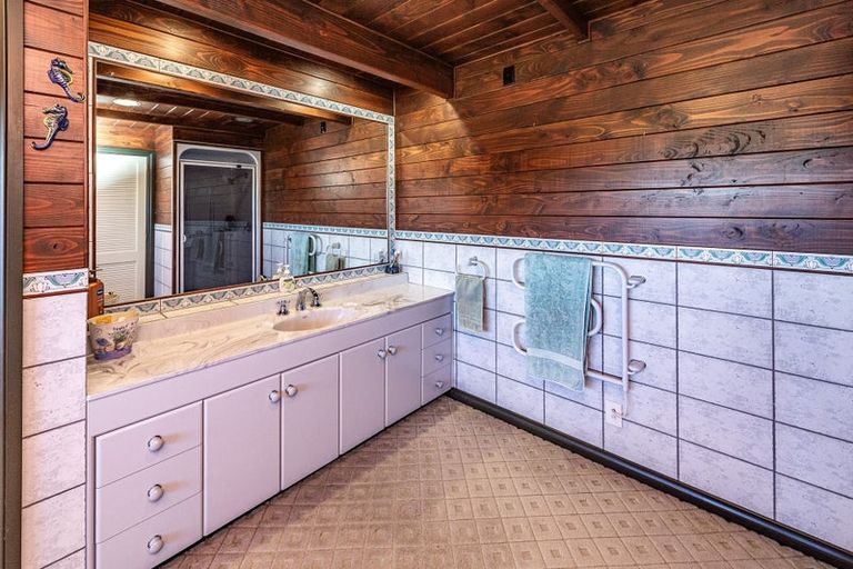 Photo of property in 22 Shakespeare Road, Bastia Hill, Whanganui, 4500