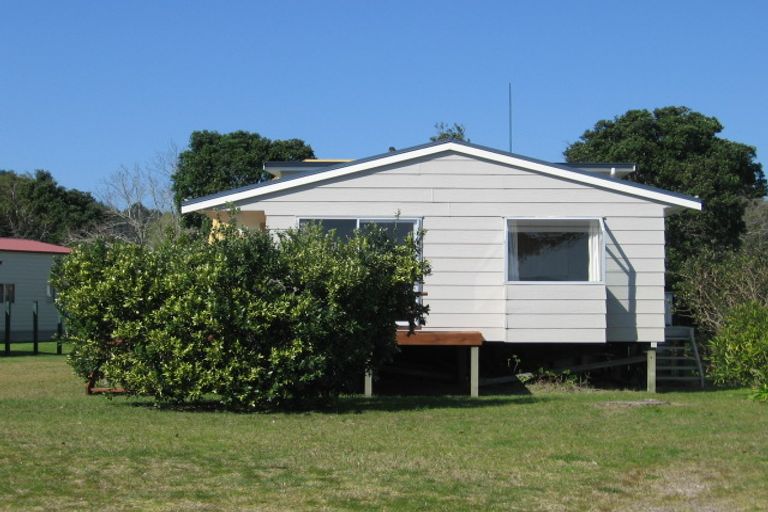 Photo of property in 196a Captain Cook Road, Cooks Beach, Whitianga, 3591