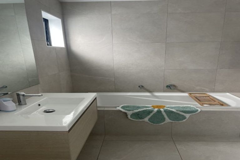 Photo of property in 11 Rigby Drive, Whenuapai, Auckland, 0618