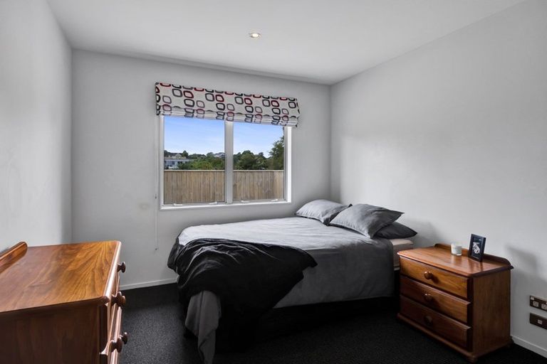 Photo of property in 188 Heta Road, Highlands Park, New Plymouth, 4312