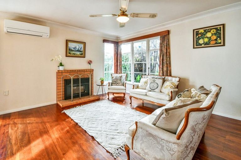 Photo of property in 18 Tui Crescent, Manurewa, Auckland, 2102