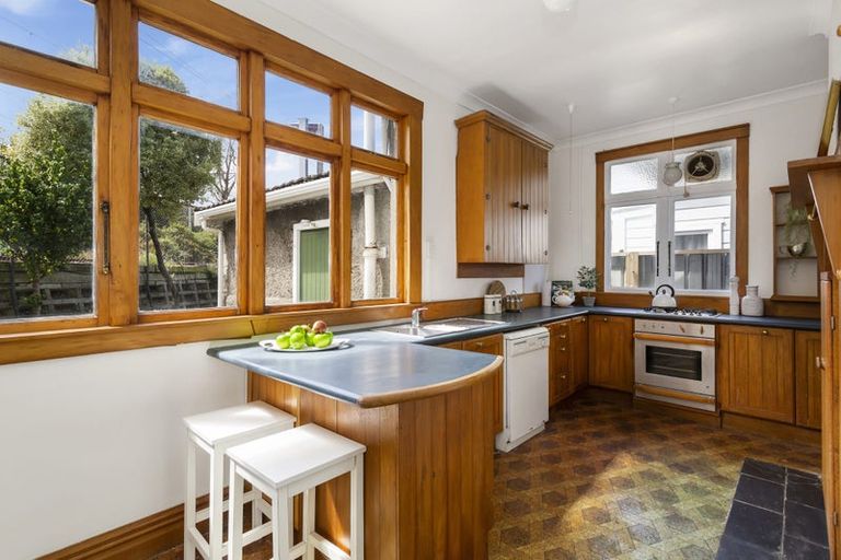 Photo of property in 22 Hector Street, Petone, Lower Hutt, 5012