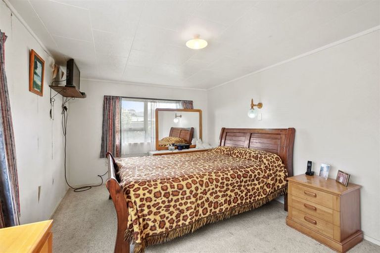 Photo of property in 17 West Crescent, Te Puru, Thames, 3575