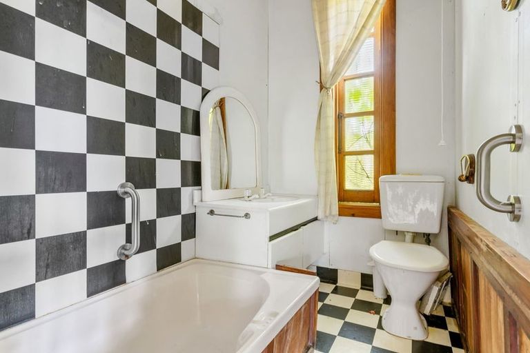 Photo of property in 12 Seaview Road, Brighton, Dunedin, 9035