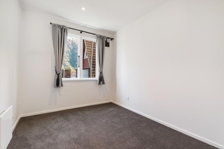 Photo of property in 23 Wesney Terrace, Kingston, Athol, 9793