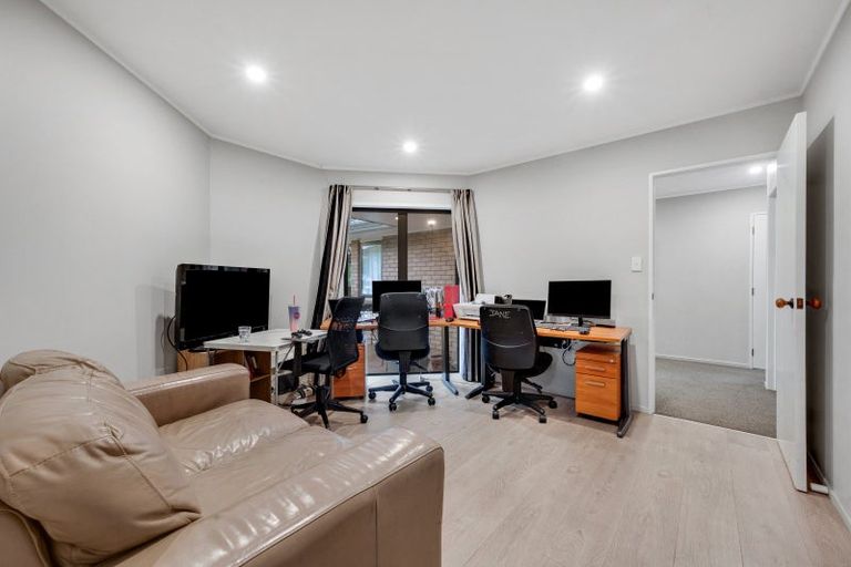 Photo of property in 7 Drysdale Place, Somerville, Auckland, 2014