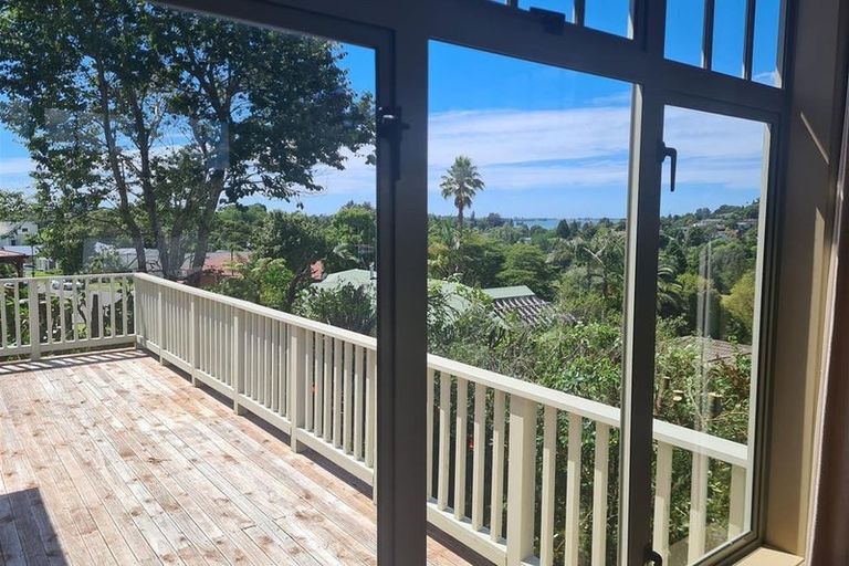 Photo of property in 111 Kaitemako Road, Welcome Bay, Tauranga, 3112