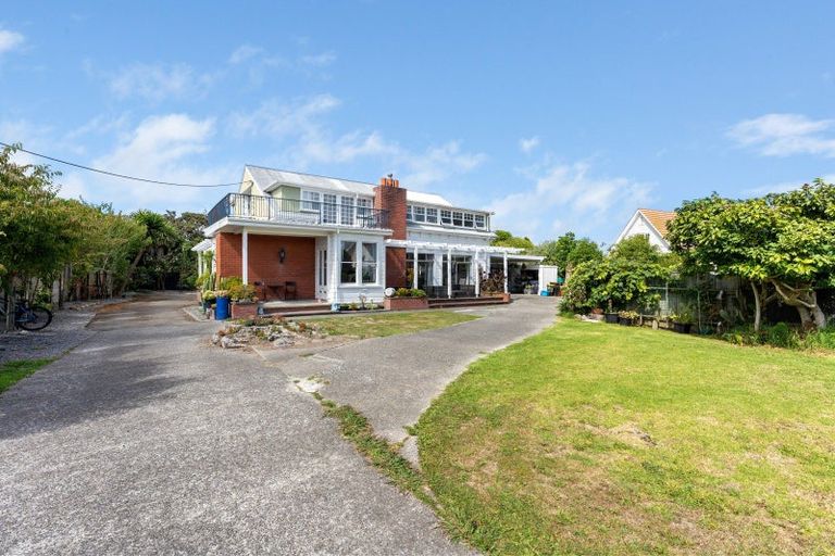 Photo of property in 6 Atmore Avenue, Otaki, 5512