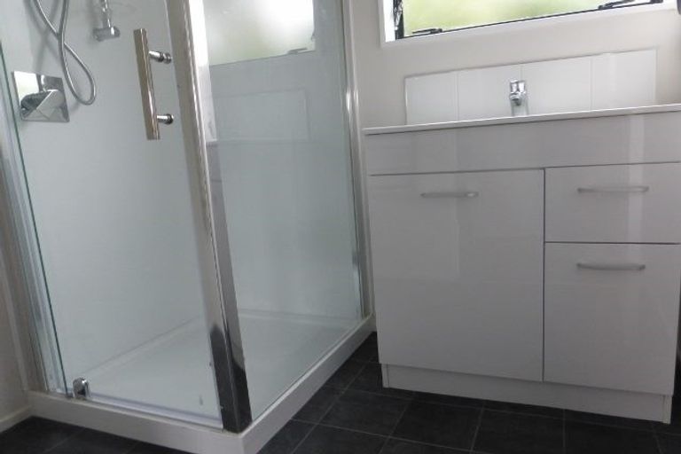 Photo of property in 2/34 Maxwell Street, Riccarton, Christchurch, 8041