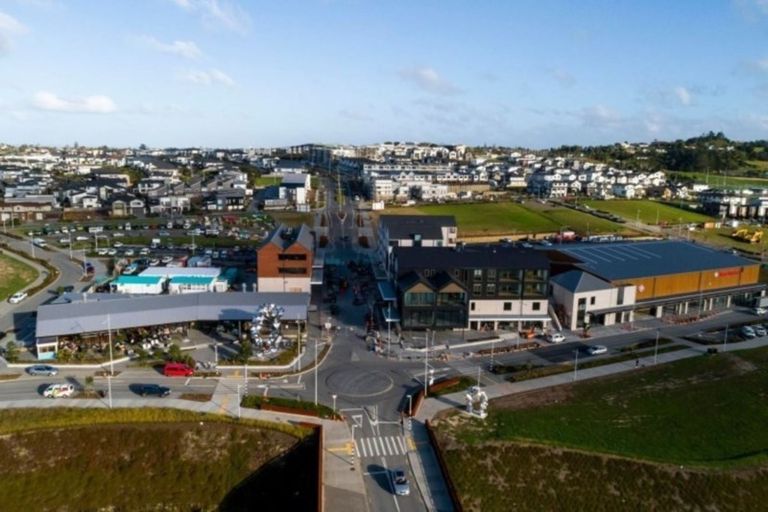 Photo of property in 27 Tawatawa Street, Long Bay, Auckland, 0630