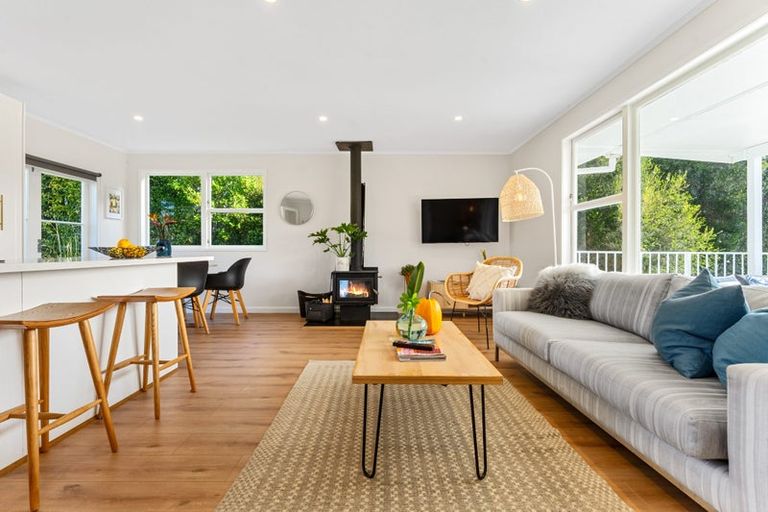 Photo of property in 17 Pakiri Road, Leigh, Warkworth, 0985