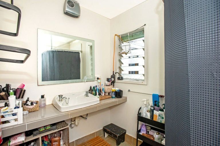 Photo of property in 4 Hinekura Road, Tolaga Bay, 4077