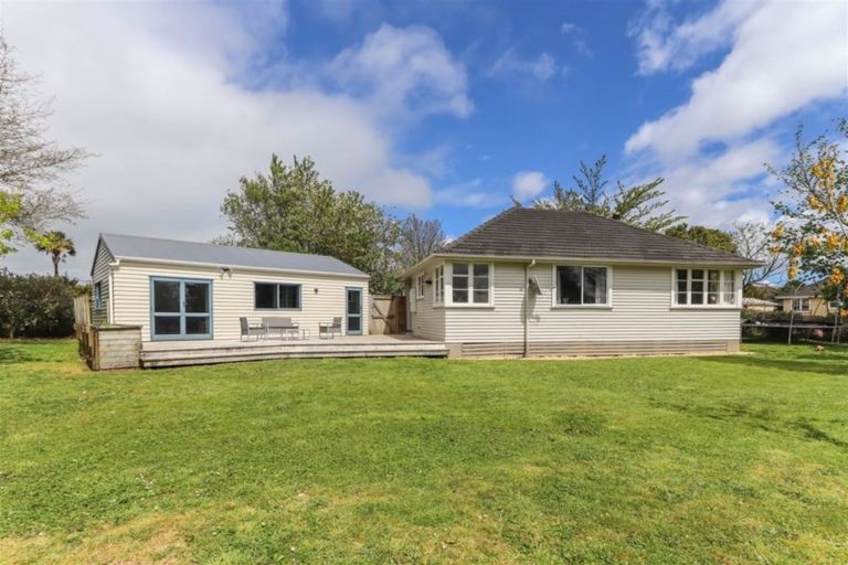 Photo of property in 9 Konini Street, Inglewood, 4330