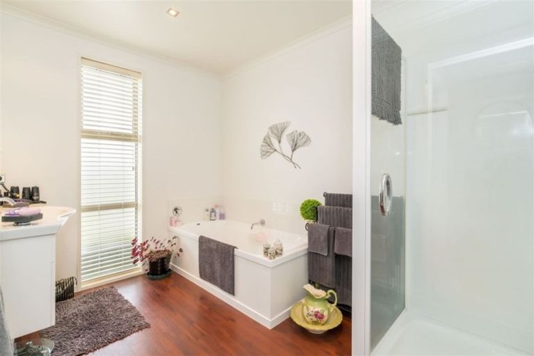 Photo of property in 11 Fenty Place, Mosgiel, 9024