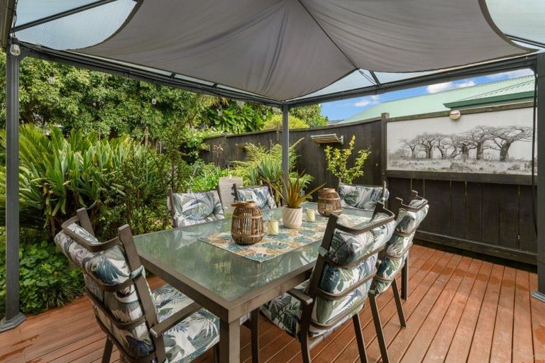 Photo of property in 2 Sabana Place, Bethlehem, Tauranga, 3110