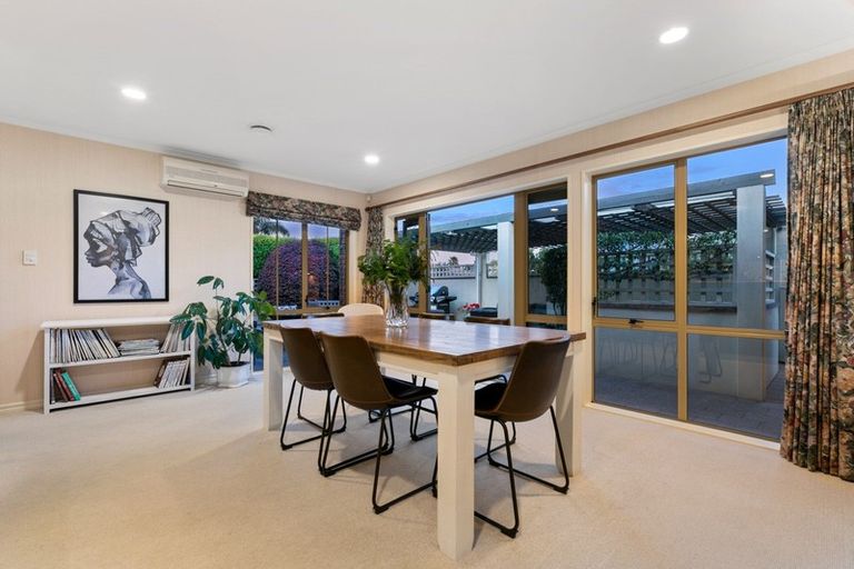 Photo of property in 24 Manor Park Drive, Pyes Pa, Tauranga, 3112