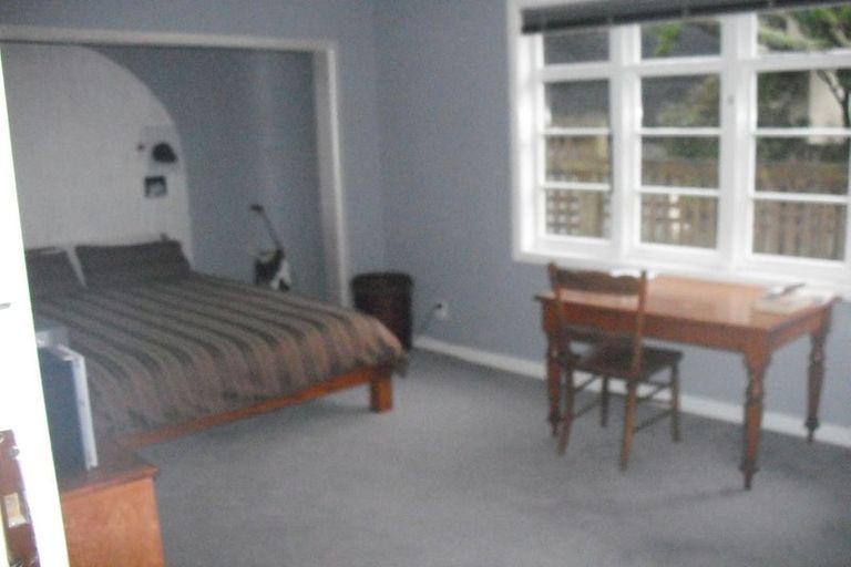 Photo of property in 116 Karori Road, Karori, Wellington, 6012