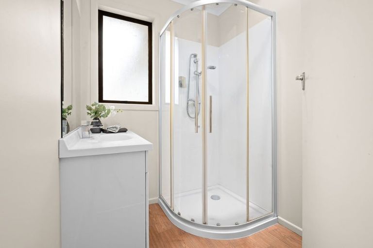 Photo of property in 66 Southsea Crescent, Silverdale, Hamilton, 3216