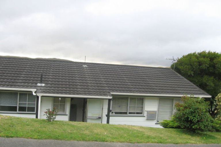 Photo of property in 11 Buccaneer Place, Grenada Village, Wellington, 6037