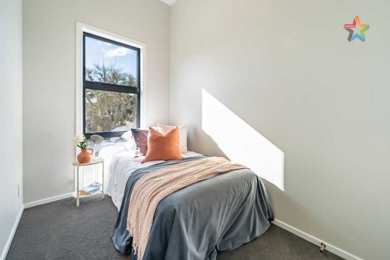 Photo of property in 380b Cambridge Terrace, Naenae, Lower Hutt, 5011