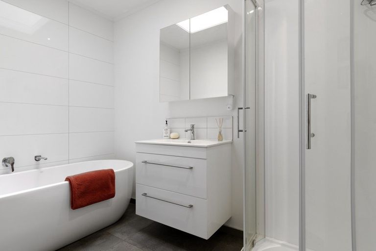 Photo of property in 3a Kotuku Place, Matua, Tauranga, 3110