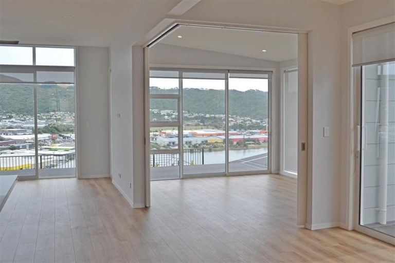 Photo of property in 82 John Burke Drive, Aotea, Porirua, 5024