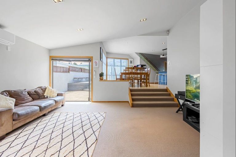 Photo of property in 33 Links Avenue, Mount Maunganui, 3116