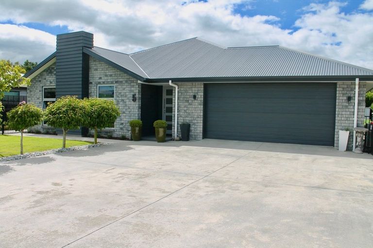Photo of property in 5 Talboys Drive, Winton, 9720