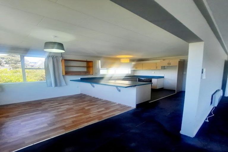 Photo of property in 27 Rhine Street, Island Bay, Wellington, 6023