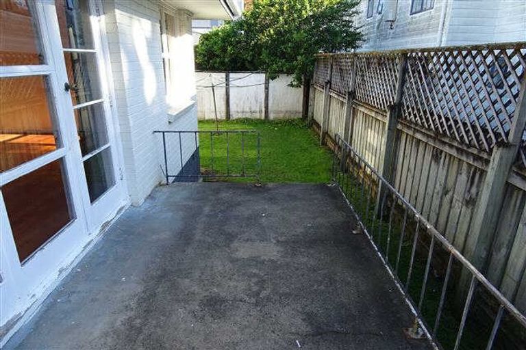 Photo of property in 37 Pembroke Street, Hamilton Lake, Hamilton, 3204