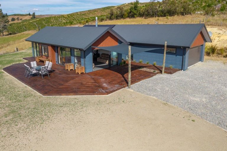 Photo of property in 191 Pigeon Valley South, Pigeon Valley, Wakefield, 7096