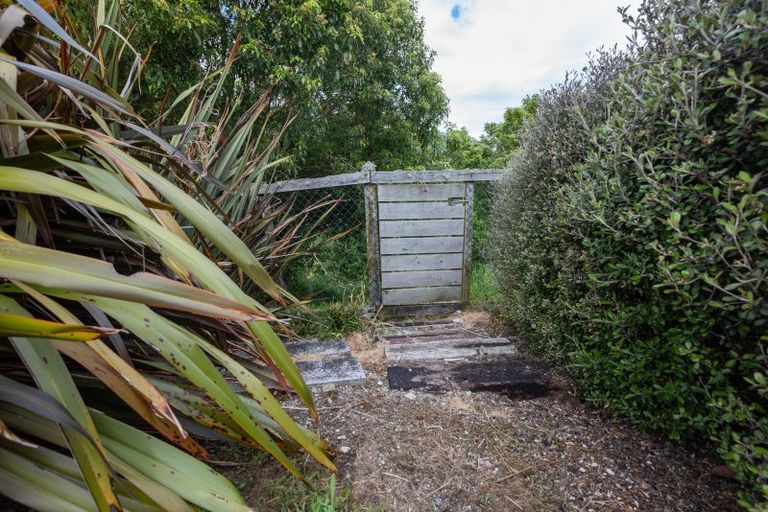 Photo of property in 127 Lisland Drive, Kinloch, Taupo, 3377