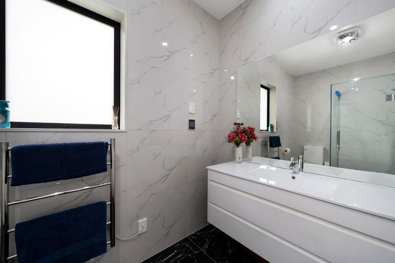 Photo of property in 145 Matua Road, Huapai, Kumeu, 0810