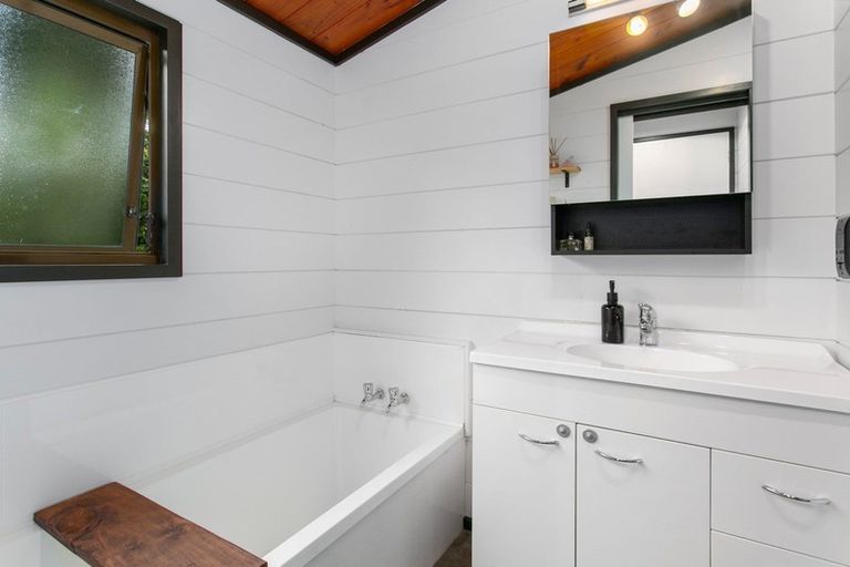 Photo of property in 37a Hall Street, Cambridge, 3434