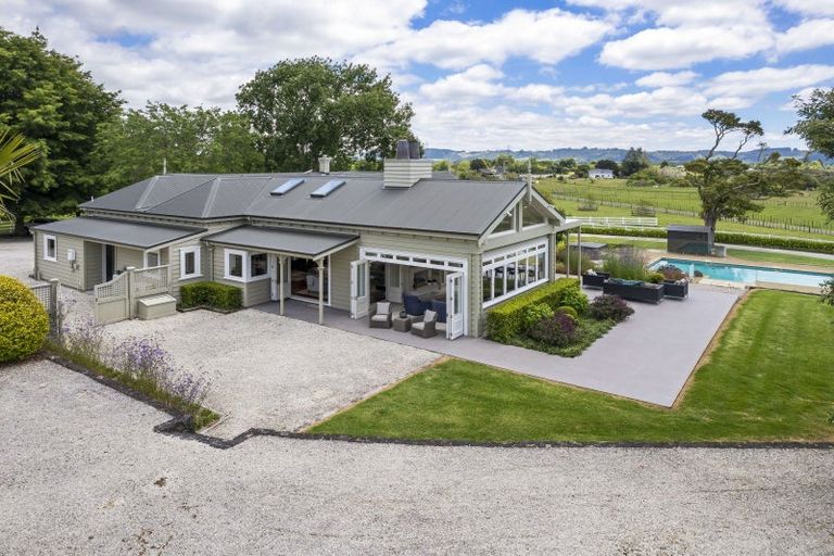 Photo of property in 316 Monument Road, Clevedon, Papakura, 2582