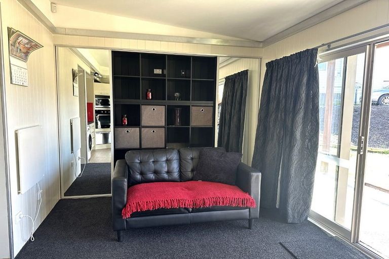 Photo of property in 25 Victoria Street, Parkside, Timaru, 7910