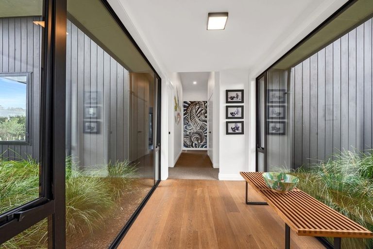 Photo of property in 458 Whitehills Road, Waitoki, Silverdale, 0994