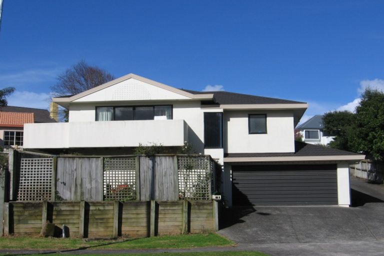 Photo of property in 1/83 Eugenia Rise, Totara Heights, Auckland, 2105
