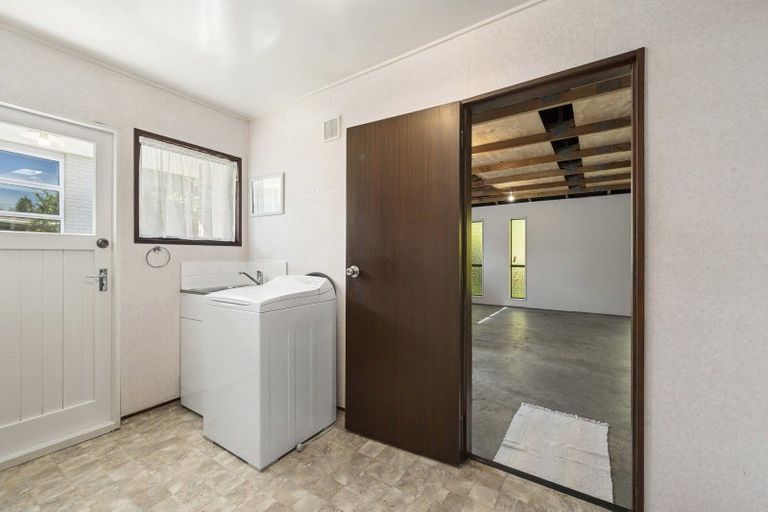 Photo of property in 8 Wychwood Crescent, Springfield, Rotorua, 3015