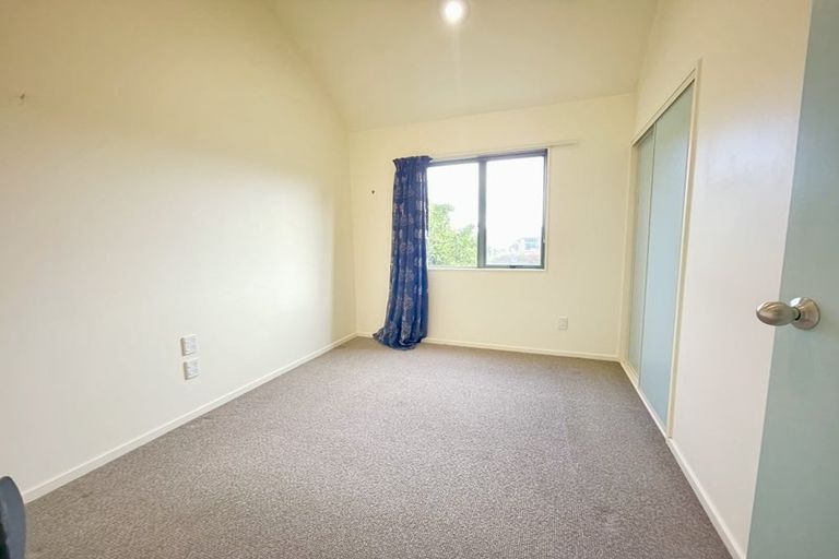 Photo of property in 8b Te Papau Crescent, Diamond Harbour, 8972