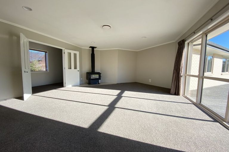 Photo of property in 57 Mcsaveneys Road, Marshland, Christchurch, 8051