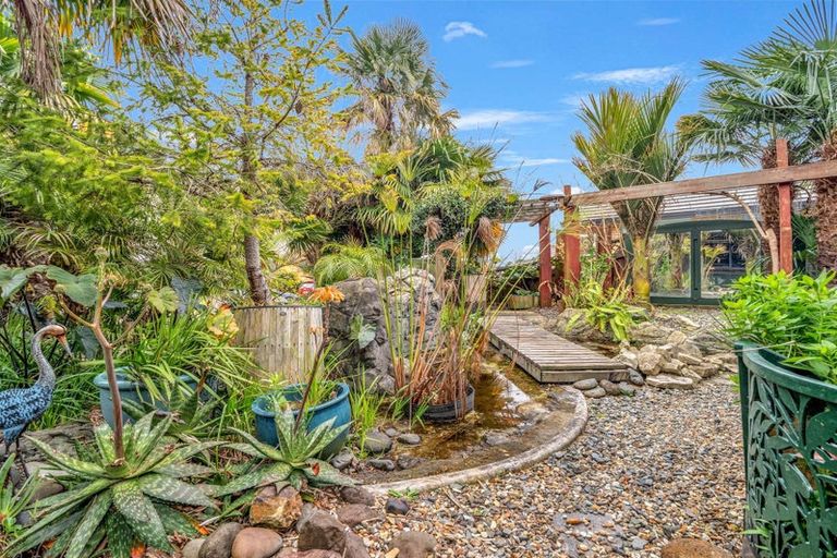 Photo of property in 2 Saxon Woods Drive, Rototuna North, Hamilton, 3210