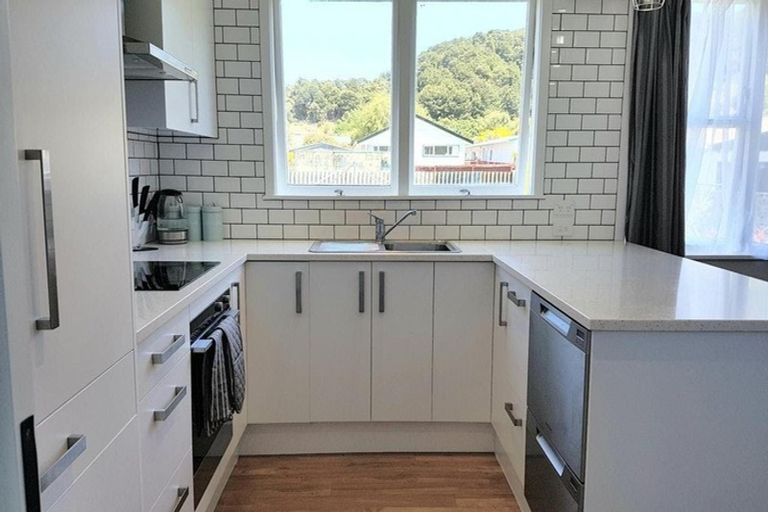 Photo of property in 57 Momona Street, Wainuiomata, Lower Hutt, 5014