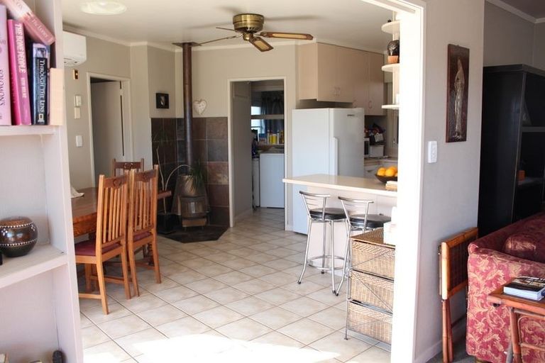 Photo of property in 12 Stewart Place, Melville, Hamilton, 3206