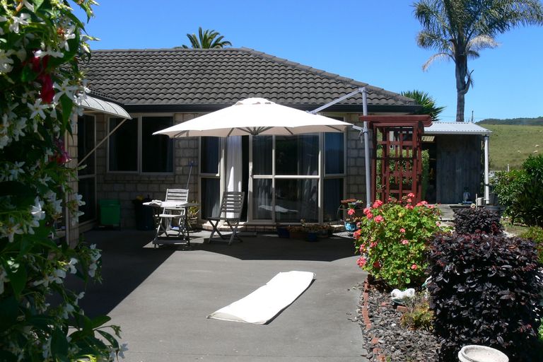 Photo of property in 4 Nautical Drive, Haruru, 0204