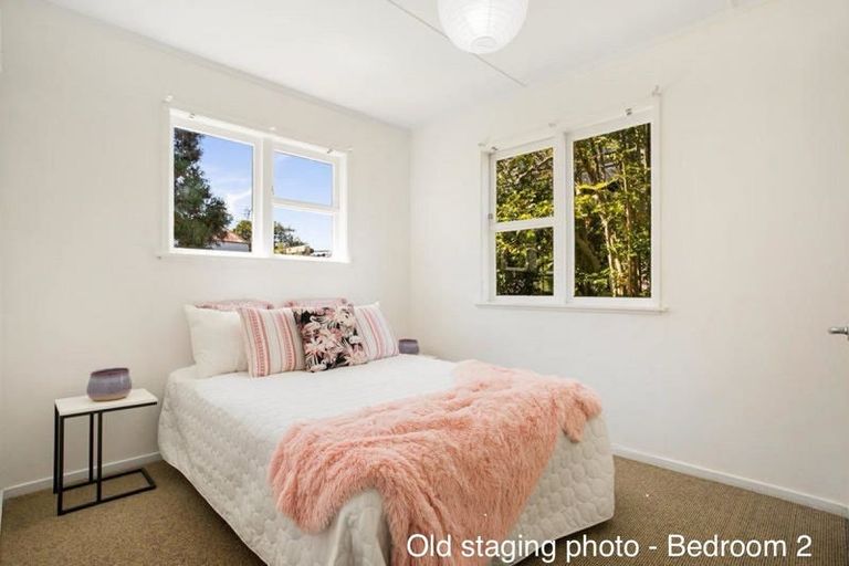 Photo of property in 1/144a Mcleod Road, Te Atatu South, Auckland, 0610