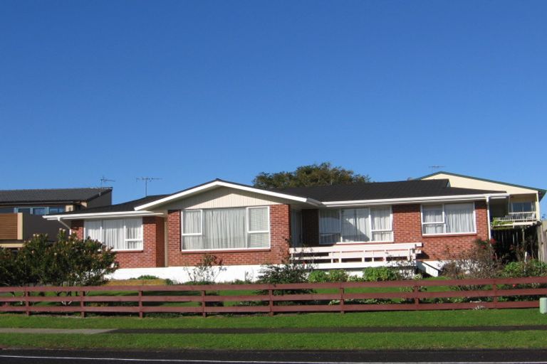Photo of property in 41 Bramley Drive, Farm Cove, Auckland, 2012